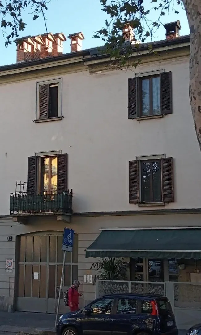 Milanocorsolodi Daire İtalya